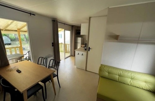 Villeneuve-les-Maguelone House | ZEcamping 2 étoiles piscine pet friendly mobil-home TV clim 32m2
