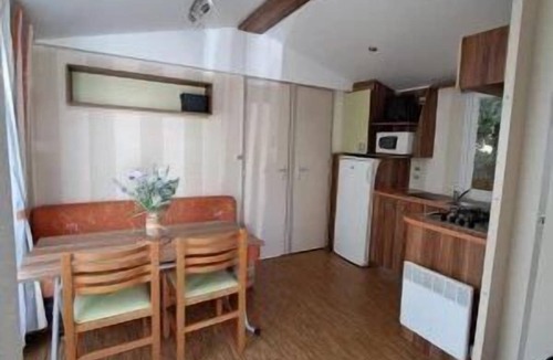 Saint-Cere House | ZEcamping 3 étoiles dog friendly environnement calme pataugeoire
