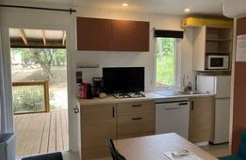 Bollene House | ZEcamping 3 étoiles piscine chauffée mobil-home TV LV clim 29m2