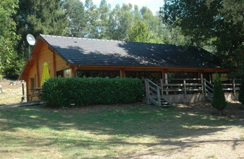 Correze House | ZEcamping 3 étoiles piscine chauffée animaux acceptés mobil-home 25m2 4 pers