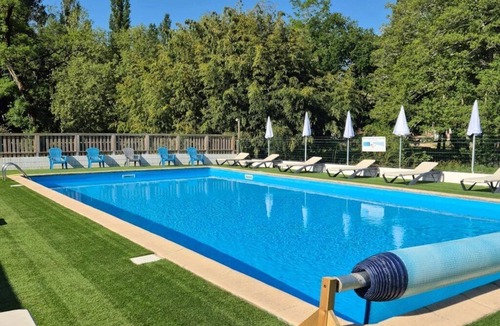 Le Change House | ZEcamping 3* piscine chauffée dog friendly locatif BBQ 7m2 2 pers