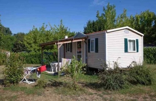 Carennac House | ZEcamping 4 étoiles animé pataugeoire dog friendly cottage TV 36m2 4 pers