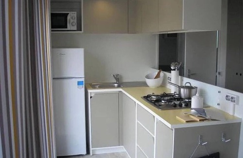 Monceaux-sur-Dordogne House | ZEcamping 4 étoiles familial piscine couverte pet friendly cottage TV