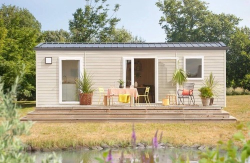 Carennac House | ZEcamping 4* animé pataugeoire locatif TV 45m2 6 pers
