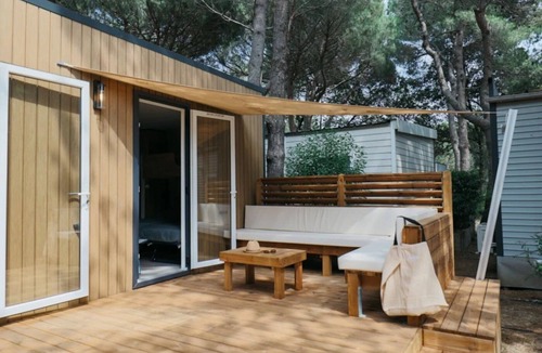Canet-en-Roussillon House | ZEcamping 4* animé piscine chauffée fitness tente TV LV clim 33m2