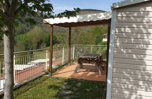 Saint-Rome-de-Tarn House | ZEcamping 4* familial piscine pet friendly locatif TV BBQ 30m2 4 pers