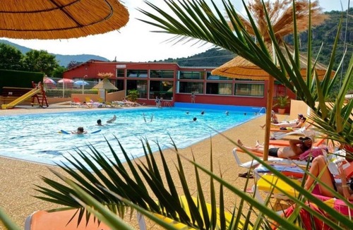 Saint-Rome-de-Tarn House | ZEcamping 4* familial piscine pet friendly locatif TV BBQ 30m2 4 pers