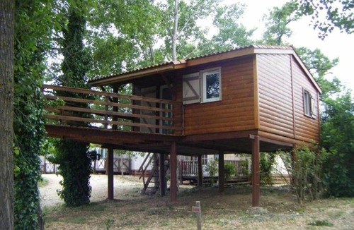 Rochegude Ski Chalet | ZEcamping 4* piscine chauffée chiens acceptés animations chalet clim