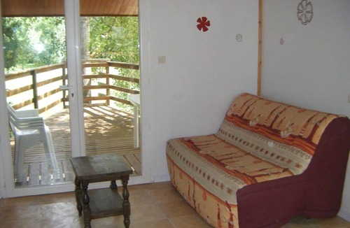 Rochegude Ski Chalet | ZEcamping 4* piscine chauffée chiens acceptés animations chalet clim