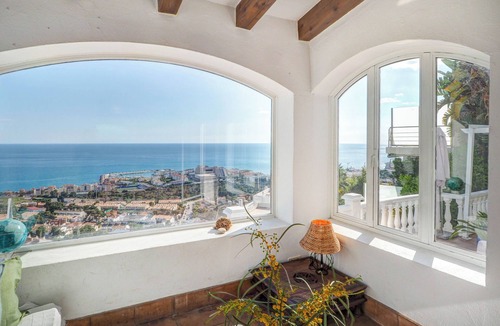 Sitges Villa | Zen Villa by Hello Homes Sitges
