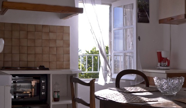 100m from the beach, apartment with river view, small garden for meals