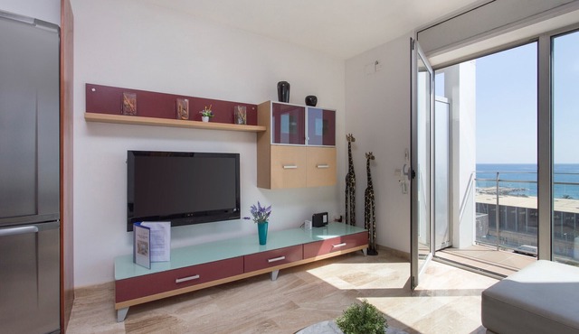1226 - BEACH DUPLEX VIEWS APARTMENT
