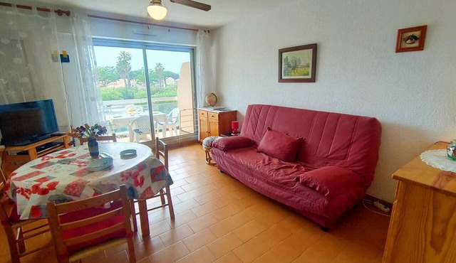 2* Apartment with Balcony and Parking - Port Canet