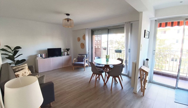 2-rooms apartment - Wifi and balcony