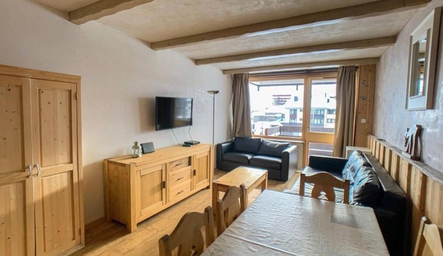 200m from resort center, 3rd floor, tv, 55m², Tignes