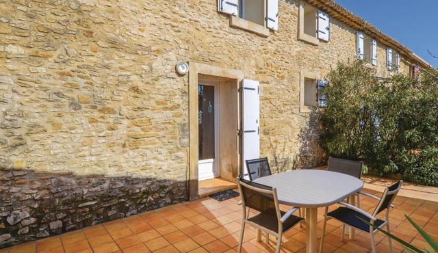 3 Bedroom Stunning Home In Vénéjan
