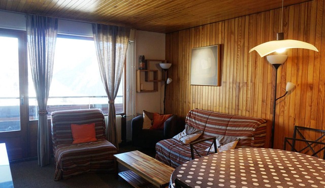 3-room 60m² for 8 people, near slopes, pets OK