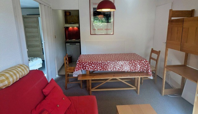 3-room apartment, 6 ppl, slopeside, balcony
