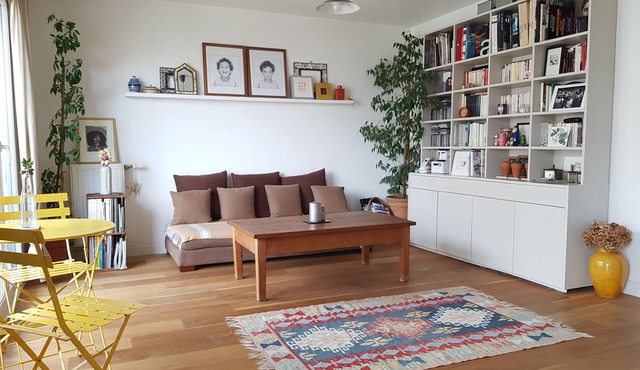 3 rooms 63m2, near PARIS, quiet, with metro and shops