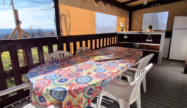 36 Résidence les genêts, 32 m², covered patio, TV + dishwasher, sleeps 4