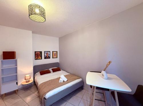 6 Anatole - Studio - Charpennes