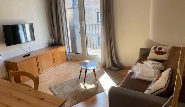 601 NEVADA 2 -estudi 2 pers- balco-Pas de la Casa -007647