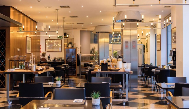 Abba Sants Hotel