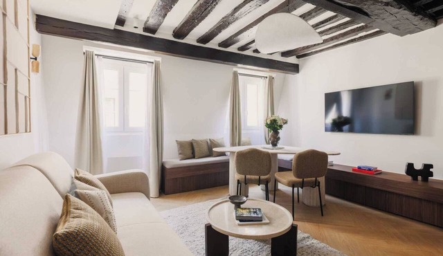 AC Apartment 2BR/6P - Notre-Dame de Paris