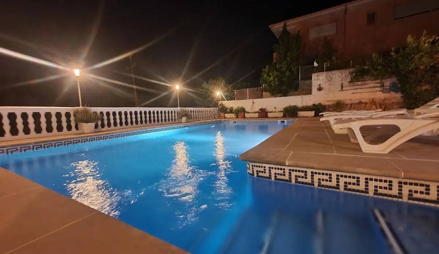 Africa-Double orTwin Room with Swimming