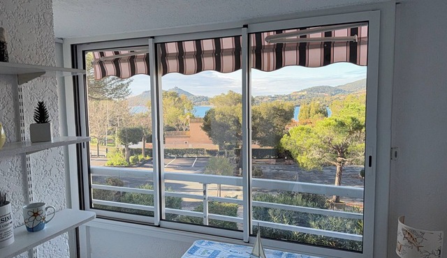 Agay 4p, Piscine, Vue Mer, Tout a Pied