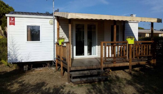 AIR CONDITIONED MOBILE HOME 6 places (TRIGANO SUBLIMA SENCILO of 27 m² and from 2015)