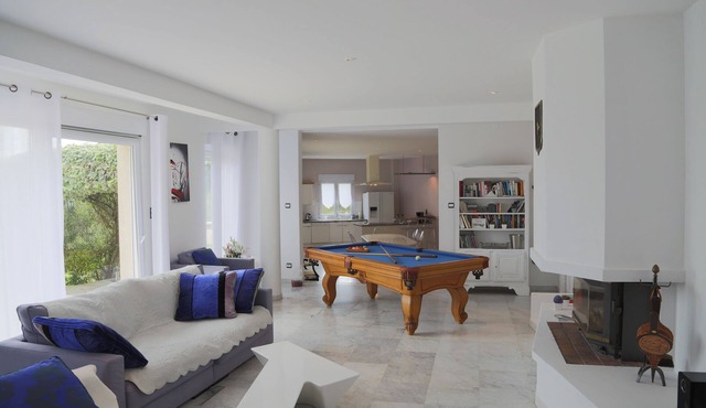 Air-conditioned villa, private pool, dogs welcome – Avignon/Uzès/Pont du Gard.