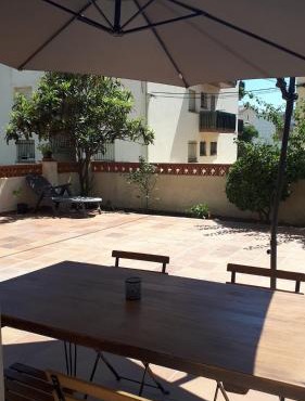 Apartament amb dues grans terrasses de 50 m2 i 16 m2 a 300 m de la platja