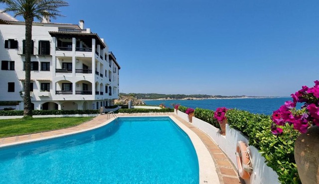 Apartamento acogedor a 50m de la playa con terraza - HISP-236-124