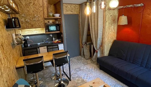 Apartment "Le Pélican" with Private Terrace, Balcony and Wi-Fi