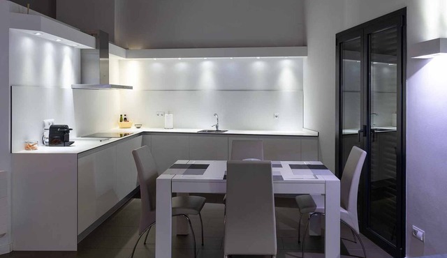 APARTMENT 2-3