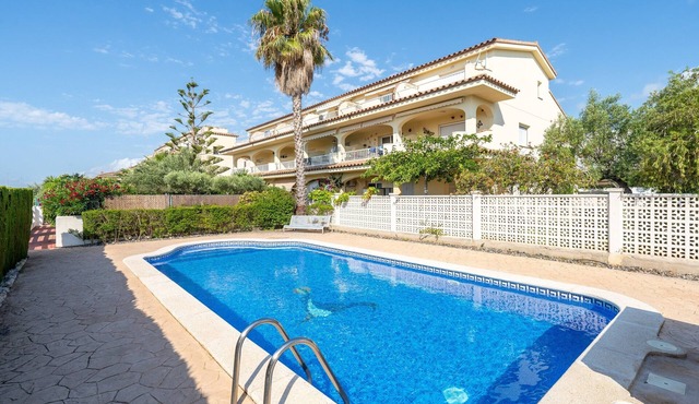Apartment 'Cap Roig, Appartement Duplex' with Shared Pool, Private Terrace and Balcony