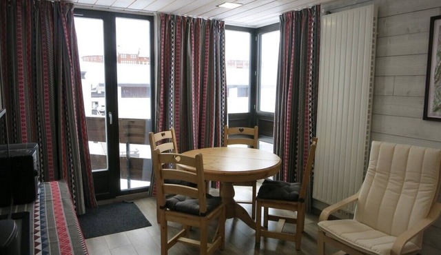 APARTMENT ENTIRELY RENOVATED ON THE SLOPES SOUTH WEST FACING - ROCHE ROUGE B23
