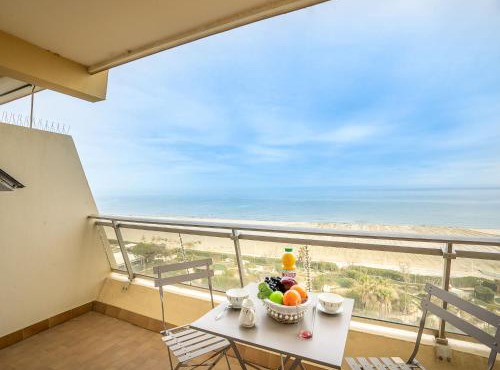 Apartment Milos by Interhome