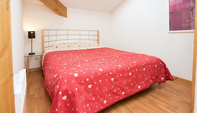 Apartment near centre of Orelle