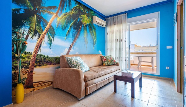 Apartment 'Neptuno' with Sea View, Wi-Fi and Air Conditioning