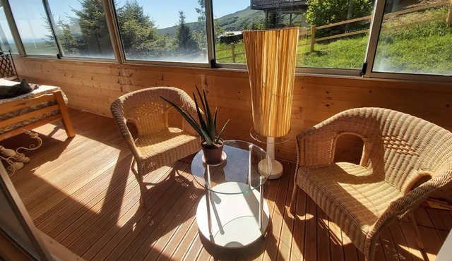 Apartment 'Superbe Appartement Avec Loggia' with Mountain View, Private Terrace and Wi-Fi