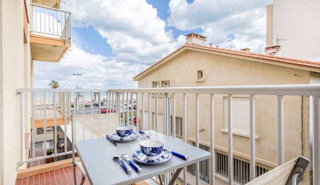 Apartment 'Vue Mer' with Balcony