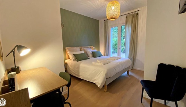Appart 'Hôtel BreakIsleBed Limoges CHU & Fac Médecine Pharma à Pied parking gratuit