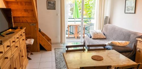 Appartement cosy à Saint-Mamet - 36 m² - Vue montagne