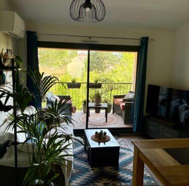 Appartement design au cœur de Montpellier avec parking privé