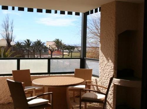 Appartement T3 lumineux avec piscines et terrasses, 6 couchages, proche sports et loisirs, Le Barcarès - FR-1-195-61