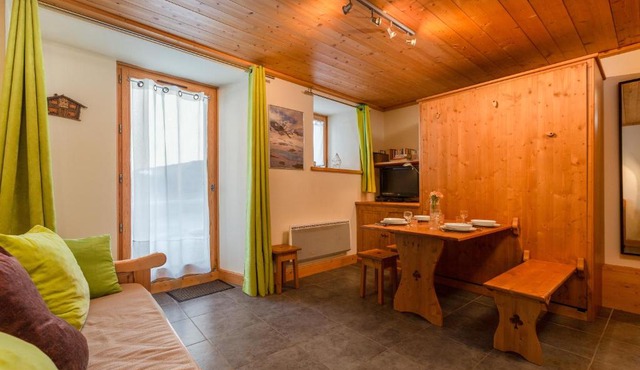 Apt Arsene1 Mont Blanc Views 3-min to Ski - Happy Rentals