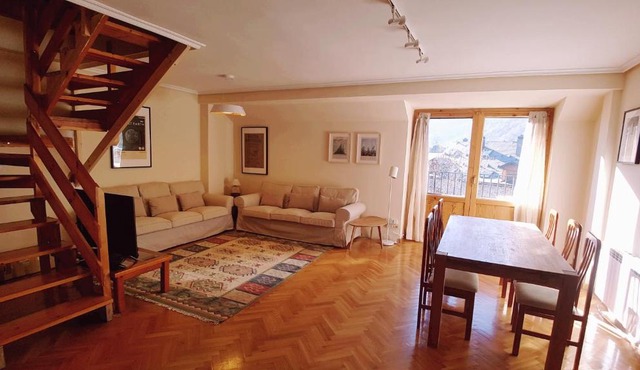 Atico duplex Urb La Viña en Biescas
