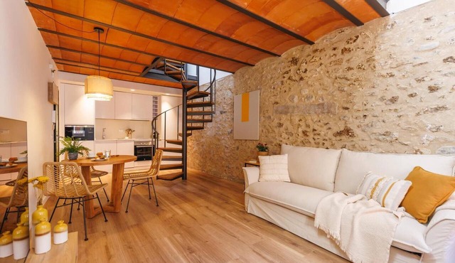 Ballesteries 40 - Duplex apartment in Girona | Bravissimo